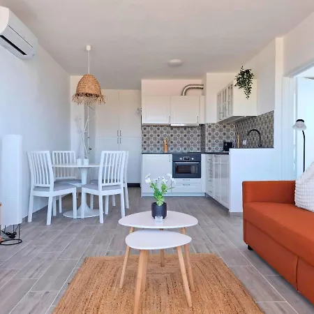 Alltravel Torre 18 Apartment *